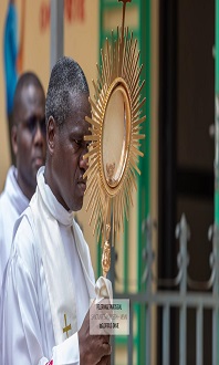 PÈLERINAGE DU 17 JUIN 2023 DE LA PAROISSE SAINT AMBROISE DU JUBILÉ AU SANCTUAIRE SAINT JOSEPH DE MEMNI